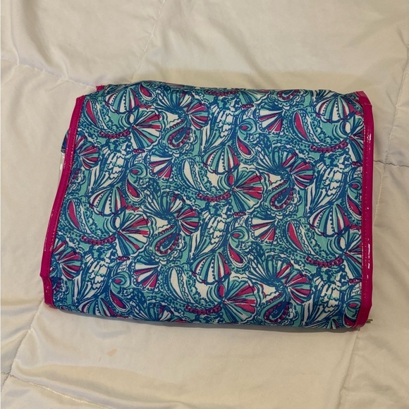 Lilly Pulitzer Paisley Hanging Travel Cosmetic Jewelry Organizer Blue Hot Pink - Picture 5 of 11